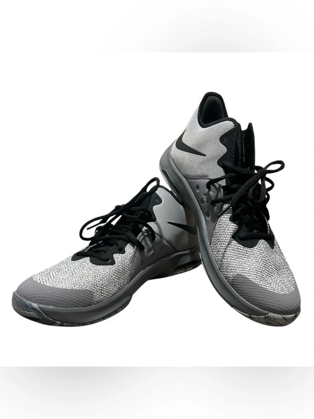 Nike Air Versitile III Basketball Shoes in the Atmosphere Grey and Black Sz 12